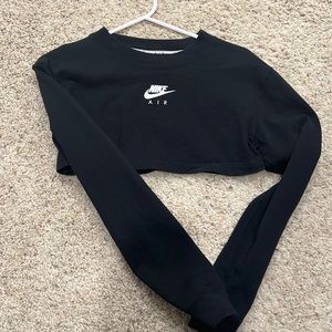 Nike Crop Top
